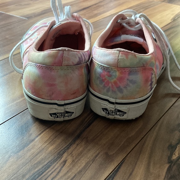 Tie-dyed vans - Picture 3 of 4